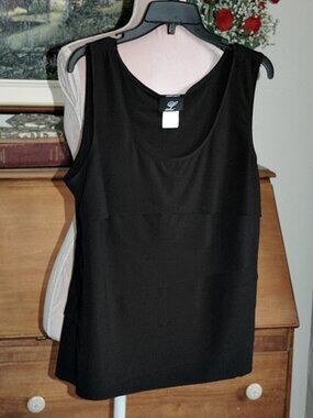 XL Tiered Sleeveless Black Top